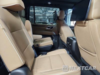 Zdjęcie 11 z 13 samochodu: 2021 CHEVROLET SUBURBAN K1500 PREMIER VIN:1GNSKFKDXMR306282 - miniatura