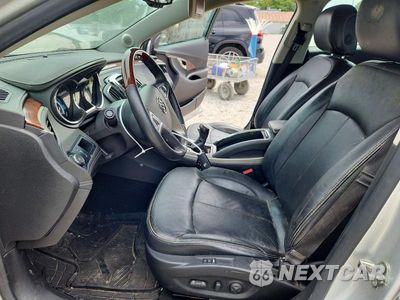 Zdjęcie 7 z 13 samochodu: 2010 BUICK LACROSSE CXL VIN:1G4GC5EGXAF295627 - miniatura