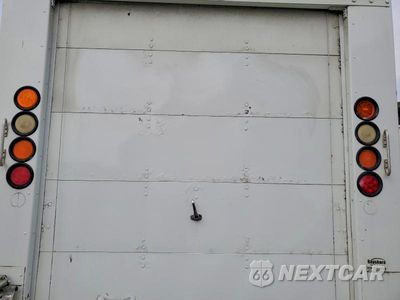 Zdjęcie 10 z 12 samochodu: 2004 FREIGHTLINER MT45 CHASSIS DELIVERY TRUCK VIN:4UZAANCP64CL85264 - miniatura