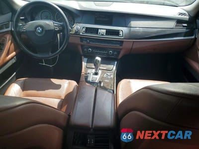Zdjęcie 8 z 12 samochodu: 2013 BMW 528 I VIN:WBAXG5C51DD228664 - miniatura