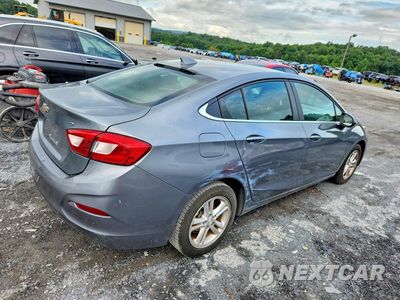 Trzecie zdjęcie samochodu z tyłu: 2018 CHEVROLET CRUZE LT VIN:1G1BE5SM5J7131448 - miniatura