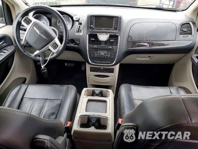 Zdjęcie 8 z 13 samochodu: 2015 CHRYSLER TOWN & COUNTRY TOURING L VIN:2C4RC1CG6FR506962 - miniatura