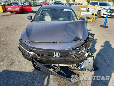 Piąte zdjęcie samochodu w środku: 2020 HONDA ACCORD LX VIN:1HGCV1F18LA012997 - miniatura