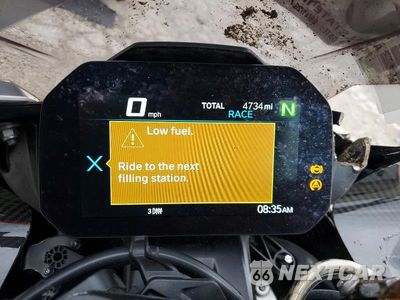 Zdjęcie 7 z 9 samochodu: 2023 BMW S 1000 RR VIN:WB10E6305P6G64379 - miniatura