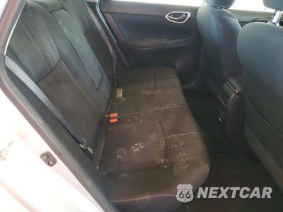 Zdjęcie 10 z 12 samochodu: 2018 NISSAN SENTRA SV VIN:3N1AB7AP0JY338687 - miniatura