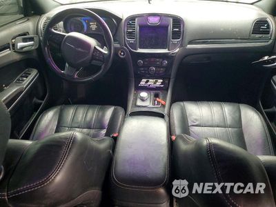 Zdjęcie 8 z 13 samochodu: 2019 CHRYSLER 300 S VIN:2C3CCAGG9KH539765 - miniatura