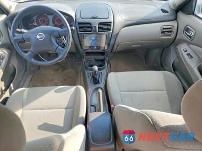Zdjęcie 8 z 12 samochodu: 2002 NISSAN SENTRA SE-R VIN:3N1AB51D12L715083 - miniatura