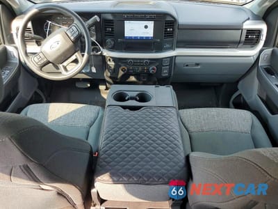 Zdjęcie 8 z 12 samochodu: 2023 FORD F350 SUPER DUTY VIN:1FT8W3BT0PEC05065 - miniatura