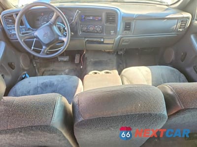 Zdjęcie 8 z 12 samochodu: 2002 CHEVROLET SILVERADO C1500 VIN:2GCEC19W421286565 - miniatura