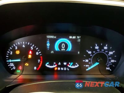 Zdjęcie 9 z 13 samochodu: 2020 FORD ESCAPE SE VIN:1FMCU9G66LUB79850 - miniatura