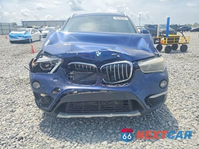Piąte zdjęcie samochodu w środku: 2016 BMW X1 XDRIVE28I VIN:WBXHT3C37GP881818 - miniatura