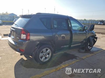 Trzecie zdjęcie samochodu z tyłu: 2016 JEEP COMPASS LATITUDE VIN:1C4NJCEB8GD543453 - miniatura