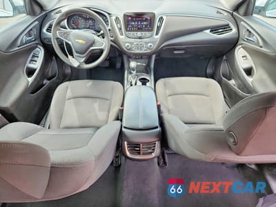 Zdjęcie 8 z 13 samochodu: 2022 CHEVROLET MALIBU LT VIN:1G1ZD5ST5NF177141 - miniatura