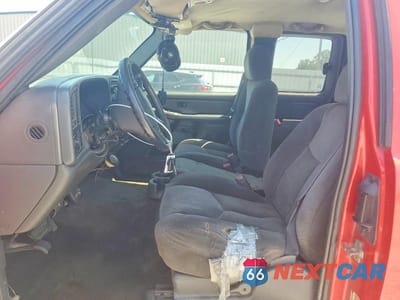 Zdjęcie 7 z 12 samochodu: 2005 CHEVROLET SILVERADO C2500 HEAVY DUTY VIN:1GCHC29225E305813 - miniatura