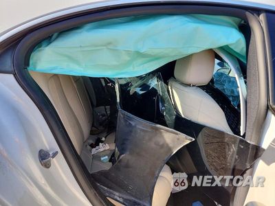 Zdjęcie 10 z 12 samochodu: 2021 MERCEDES-BENZ CLA 250 4MATIC VIN:W1K5J4HB5MN171048 - miniatura