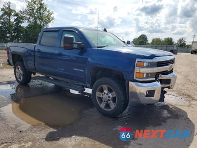 Czwarte zdjęcie samochodu z boku: 2016 CHEVROLET SILVERADO K2500 HEAVY DUTY LT VIN:1GC1KVEG0GF107641 - miniatura