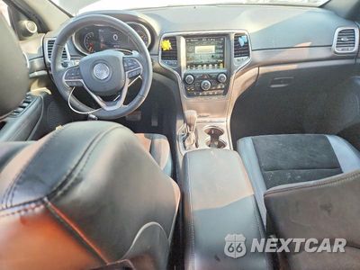 Zdjęcie 8 z 13 samochodu: 2017 JEEP GRAND CHEROKEE LAREDO VIN:1C4RJEAG6HC745732 - miniatura