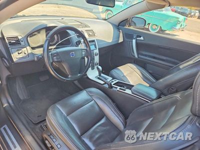 Zdjęcie 8 z 12 samochodu: 2013 VOLVO C70 T5 VIN:YV1672MC9DJ139527 - miniatura