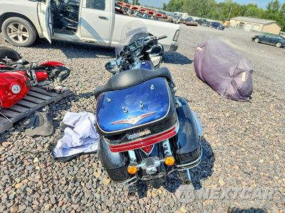 Czwarte zdjęcie samochodu z boku: 2013 KAWASAKI VN1700 A VIN:JKBVNRA18DA012566 - miniatura