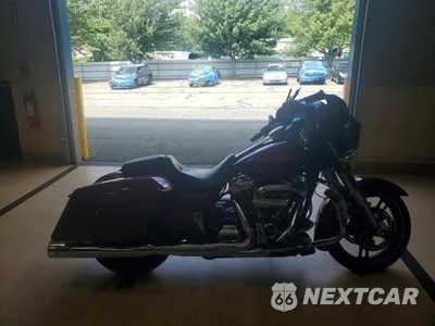 2017 HARLEY-DAVIDSON FLHX STREET GLIDE 1HD1KBC15HB607069 - główne zdjęcie licytacji z USA - miniatura