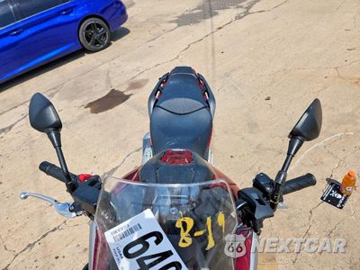 Piąte zdjęcie samochodu w środku: 2018 HONDA NC750 XD VIN:JH2RC9049JK000212 - miniatura