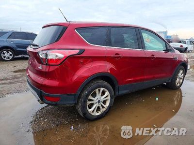 Trzecie zdjęcie samochodu z tyłu: 2017 FORD ESCAPE SE VIN:1FMCU9GD0HUC32354 - miniatura