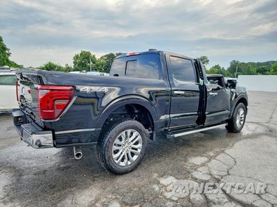Trzecie zdjęcie samochodu z tyłu: 2026 FORD F150 LARIAT VIN:1FTFW5L86TKD65718 - miniatura