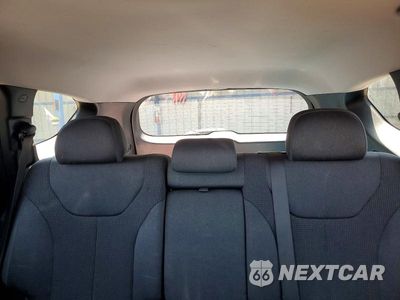 Zdjęcie 10 z 13 samochodu: 2019 HYUNDAI SANTA FE SE VIN:5NMS2CAD0KH086662 - miniatura