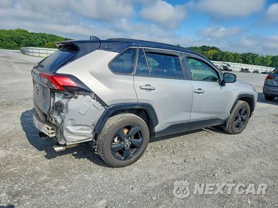 Trzecie zdjęcie samochodu z tyłu: 2021 TOYOTA RAV4 XSE VIN:JTME6RFV4MD516727 - miniatura