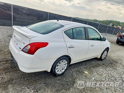 Trzecie zdjęcie samochodu z tyłu: 2015 NISSAN VERSA 1.6 SV VIN:3N1CN7AP3FL890186 - miniatura