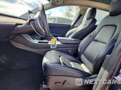 Zdjęcie 7 z 13 samochodu: 2021 TESLA MODEL Y VIN:5YJYGDEE6MF231969 - miniatura