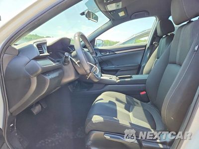 Zdjęcie 7 z 12 samochodu: 2018 HONDA CIVIC LX VIN:SHHFK7H23JU400610 - miniatura