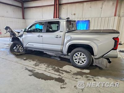 Drugie zdjęcie samochodu z przodu: 2025 TOYOTA TACOMA SR5 VIN:3TMLB5JN6SM122456 - miniatura