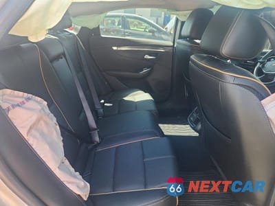Zdjęcie 10 z 12 samochodu: 2019 CHEVROLET IMPALA PREMIER VIN:1G1105S30KU142538 - miniatura