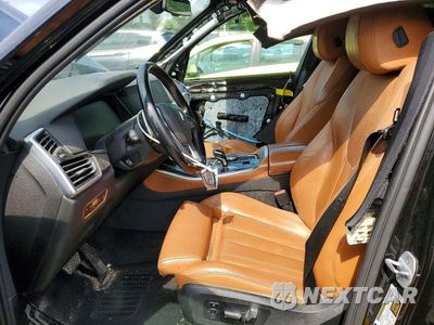 Zdjęcie 7 z 12 samochodu: 2019 BMW X5 XDRIVE40I VIN:5UXCR6C53KLK83121 - miniatura