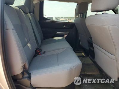 Zdjęcie 10 z 12 samochodu: 2022 TOYOTA TUNDRA SR5 VIN:5TFLA5DB0NX040290 - miniatura