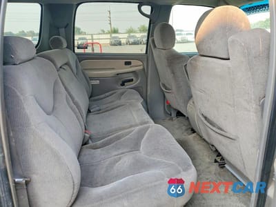 Zdjęcie 11 z 13 samochodu: 2001 GMC YUKON XL C1500 VIN:3GKEC16T91G101916 - miniatura