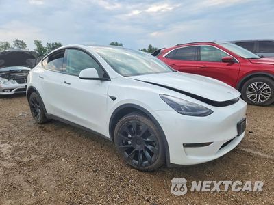 Czwarte zdjęcie samochodu z boku: 2023 TESLA MODEL Y VIN:7SAYGDEE2PF765414 - miniatura