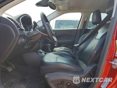 Zdjęcie 7 z 13 samochodu: 2018 JEEP COMPASS LIMITED VIN:3C4NJDCB9JT102036 - miniatura
