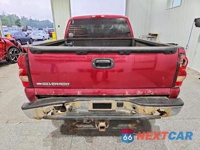 Zdjęcie 6 z 13 samochodu: 2006 CHEVROLET SILVERADO K1500 VIN:2GCEK19B561112347 - miniatura