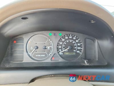 Zdjęcie 9 z 12 samochodu: 2000 TOYOTA COROLLA VE VIN:1NXBR12E2YZ393142 - miniatura