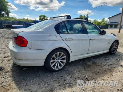 Trzecie zdjęcie samochodu z tyłu: 2011 BMW 328 XI SULEV VIN:WBAPK5G59BNN80651 - miniatura