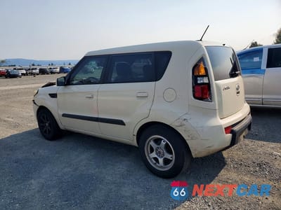 Drugie zdjęcie samochodu z przodu: 2010 KIA SOUL + VIN:KNDJT2A21A7030897 - miniatura
