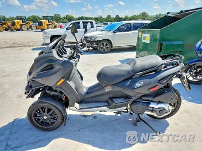 Trzecie zdjęcie samochodu z tyłu: 2009 PIAGGIO MP3 500 VIN:ZAPM610X495001122 - miniatura