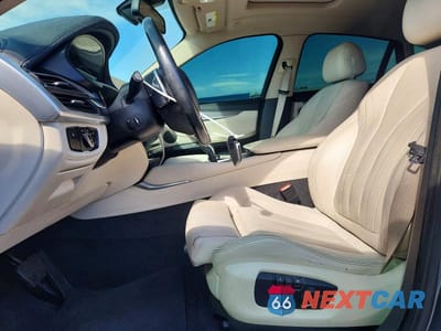 Zdjęcie 7 z 13 samochodu: 2016 BMW X6 XDRIVE50I VIN:5UXKU6C50G0R34188 - miniatura