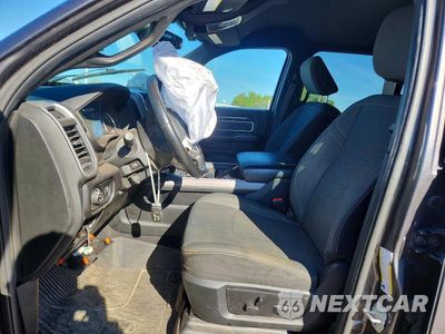 Zdjęcie 7 z 12 samochodu: 2022 RAM 2500 BIG HORN/LONE STAR VIN:3C6UR5DL2NG146094 - miniatura