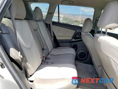 Zdjęcie 11 z 13 samochodu: 2013 TOYOTA RAV4 EV BASE VIN:2T3YL4DV7DW002238 - miniatura