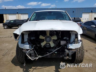 Piąte zdjęcie samochodu w środku: 2022 RAM 1500 CLASSIC TRADESMAN VIN:1C6RR7ST7NS246558 - miniatura