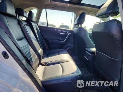 Zdjęcie 11 z 13 samochodu: 2019 TOYOTA RAV4 LIMITED VIN:JTMN1RFV2KD506192 - miniatura