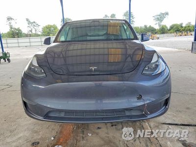 Piąte zdjęcie samochodu w środku: 2024 TESLA MODEL Y VIN:7SAYGDED2RA327662 - miniatura